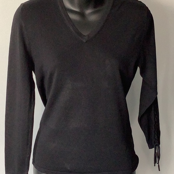 Maxfield Sweater~Laced sleeve embellished - Picture 3 of 10